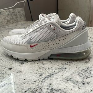 Nike Air Max Pulse ‘Phantom’ Sneakers